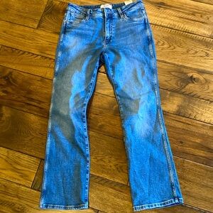 Blue high rise boot cute jeans